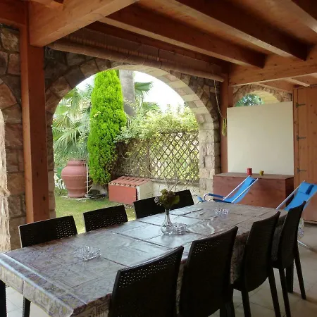 Casa Elena *